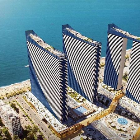 Orbi City Suites Batumi Luaran gambar