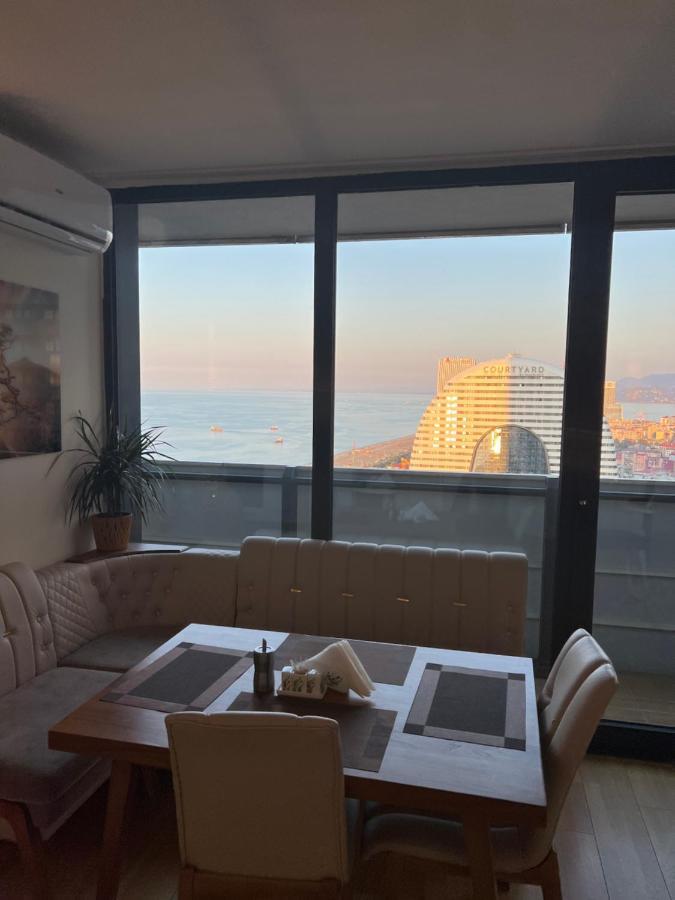 Orbi City Suites Batumi Luaran gambar
