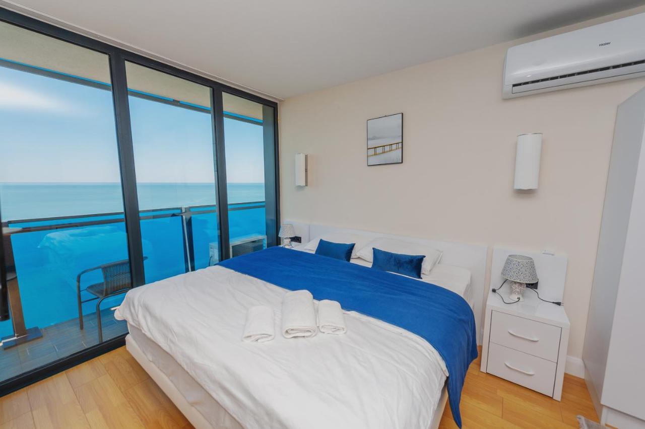 Orbi City Suites Batumi Luaran gambar